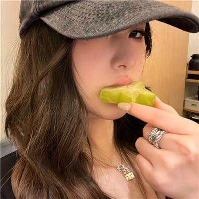 我现在只想一个人静静